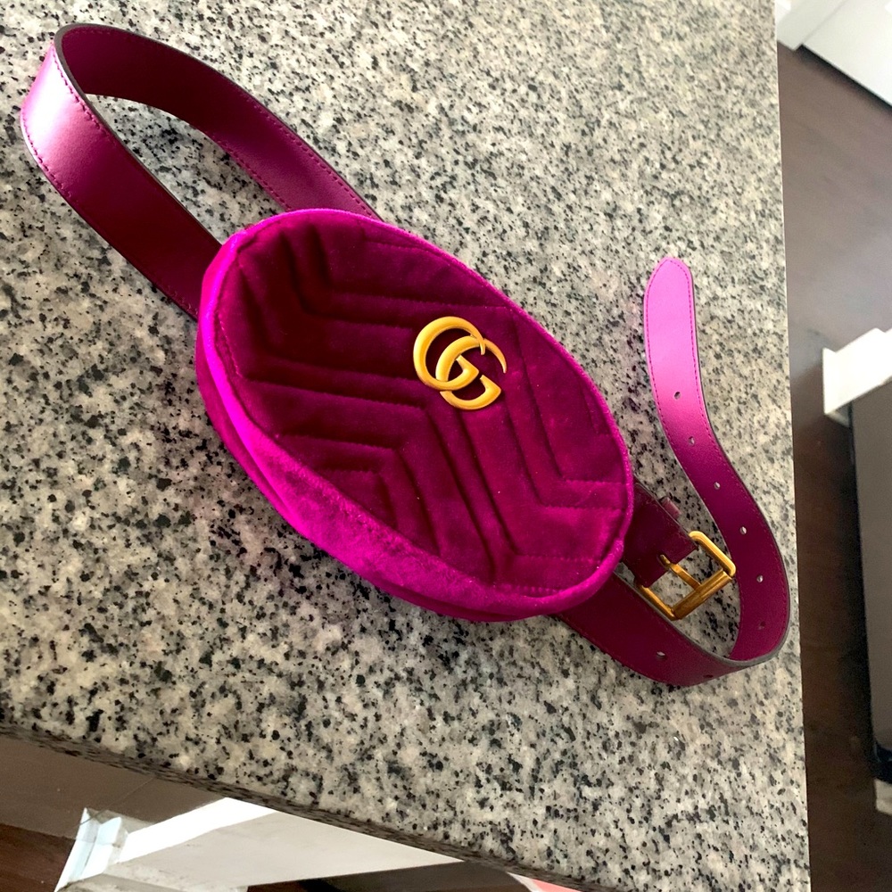 Gucci Maramont Fushia waist bag M